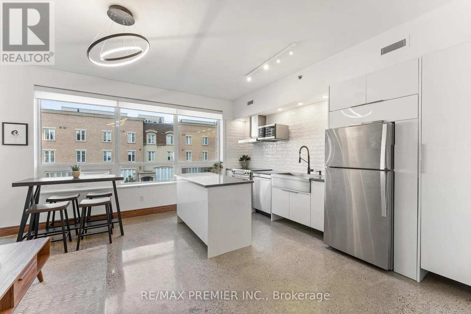 TH13 - 57 EAST LIBERTY STREET