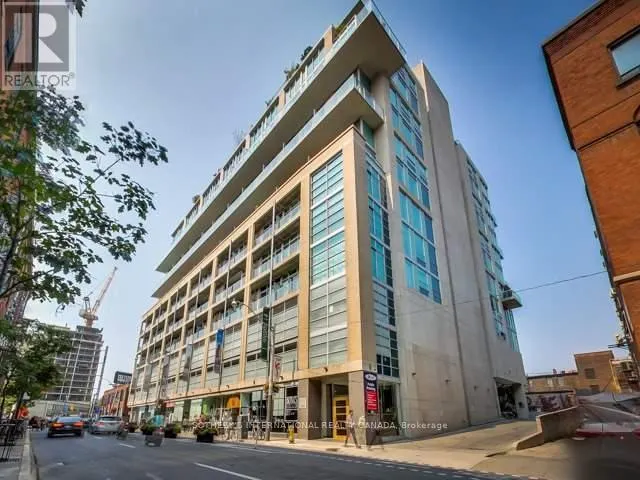 725 - 388 RICHMOND STREET W