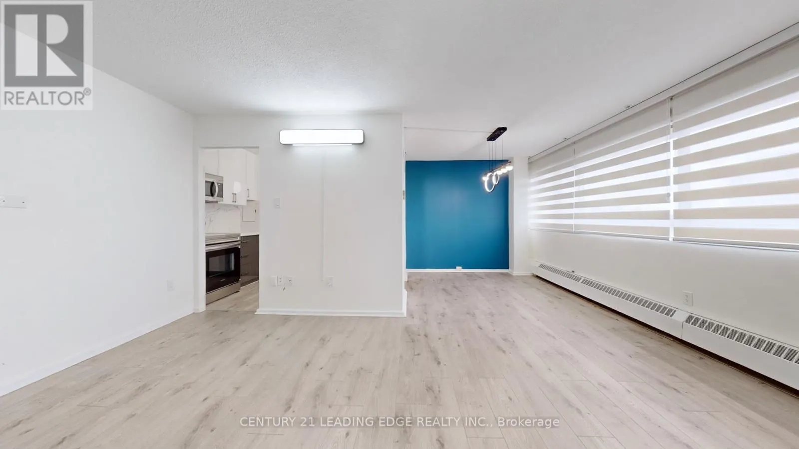 1202 - 10 SUNNY GLENWAY