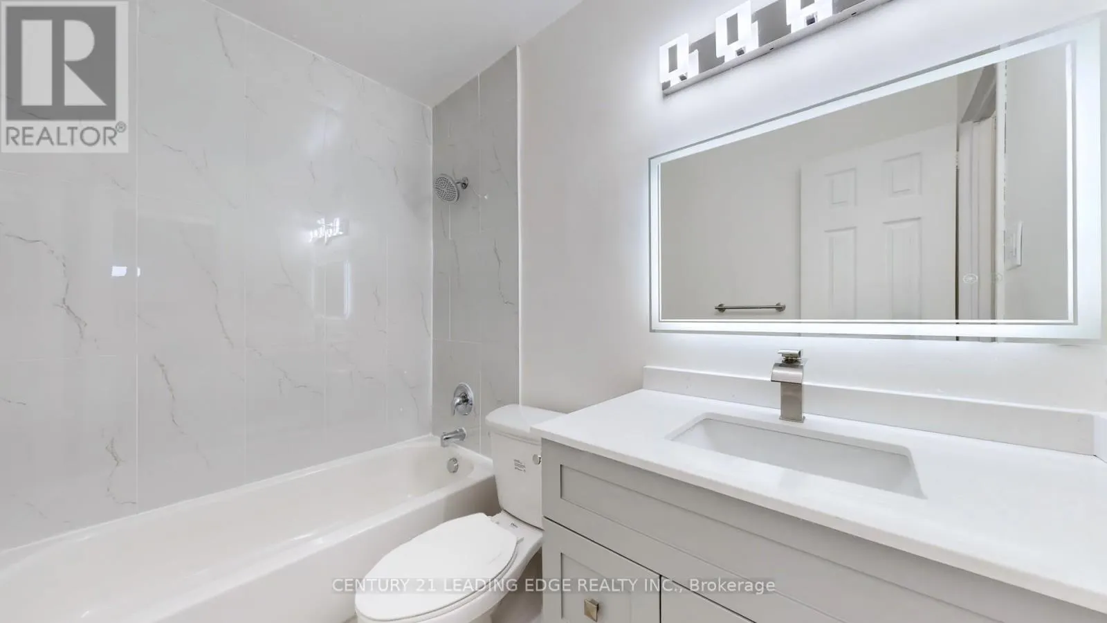 1202 - 10 SUNNY GLENWAY