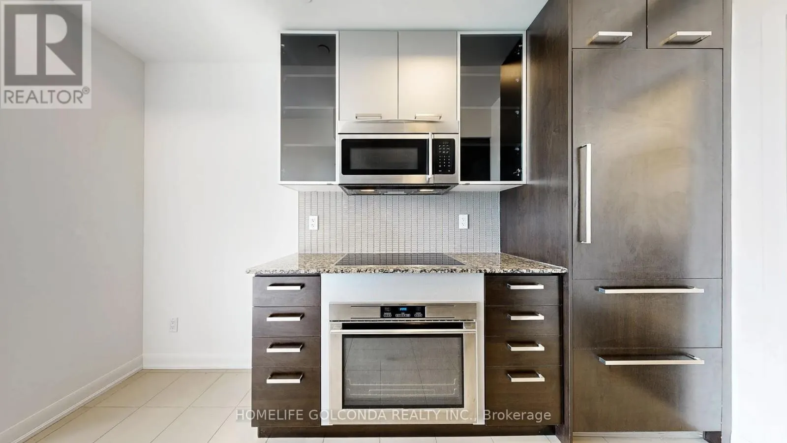 LPH107 - 5168 YONGE STREET
