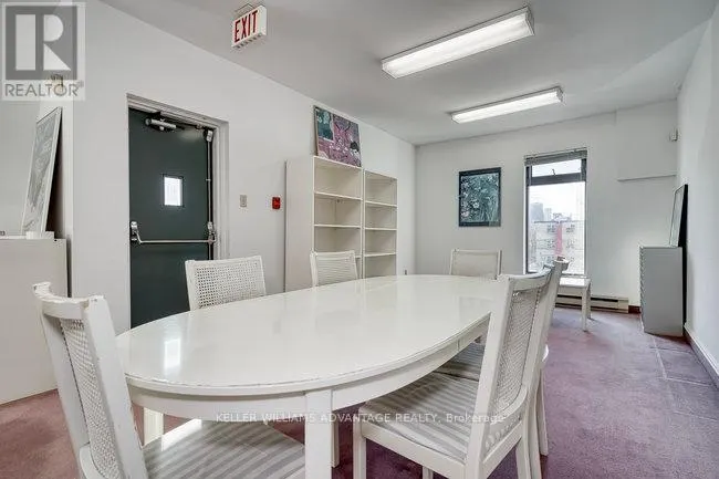 157 GERRARD STREET E