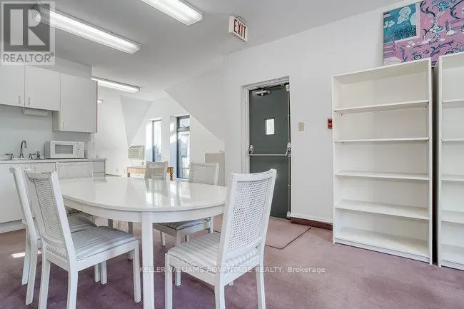 157 GERRARD STREET E