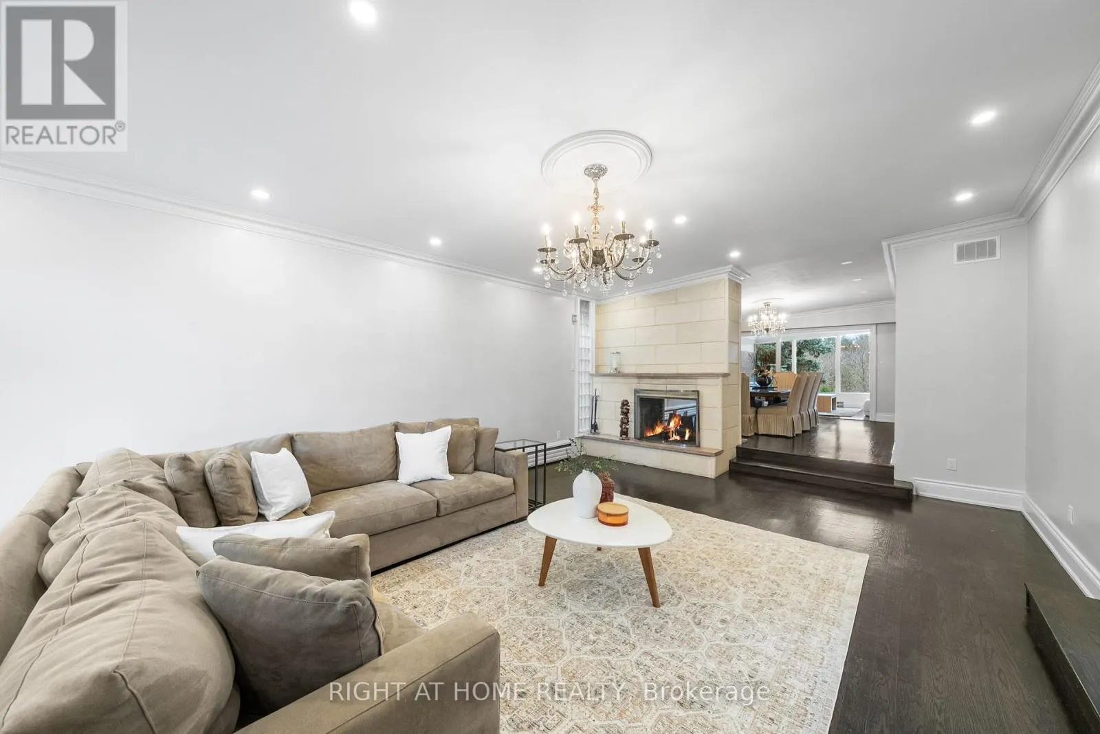 40 HEATHVIEW AVENUE