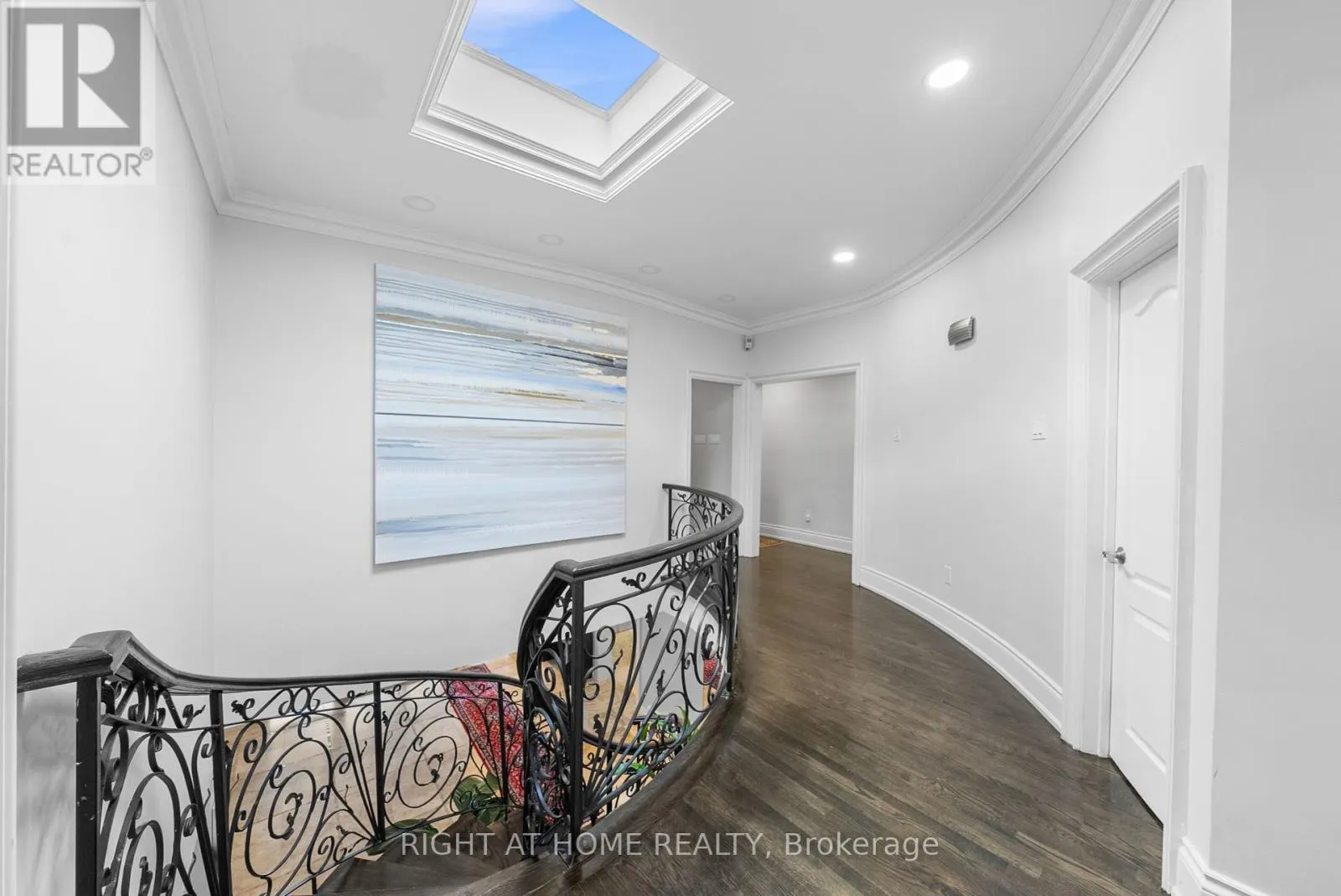 40 HEATHVIEW AVENUE