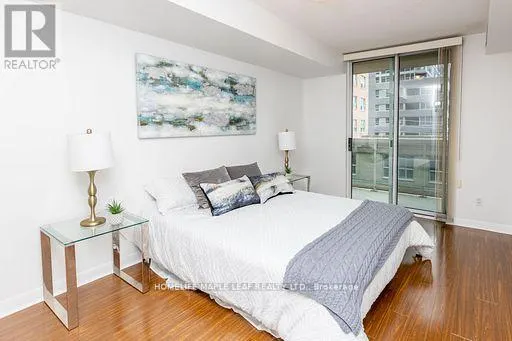 407 - 323 RICHMOND STREET E