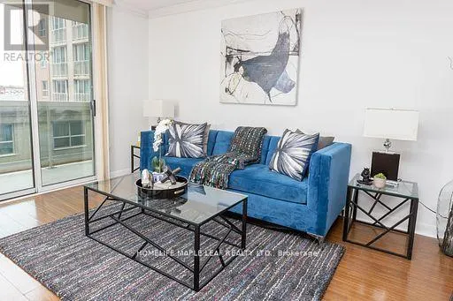 407 - 323 RICHMOND STREET E