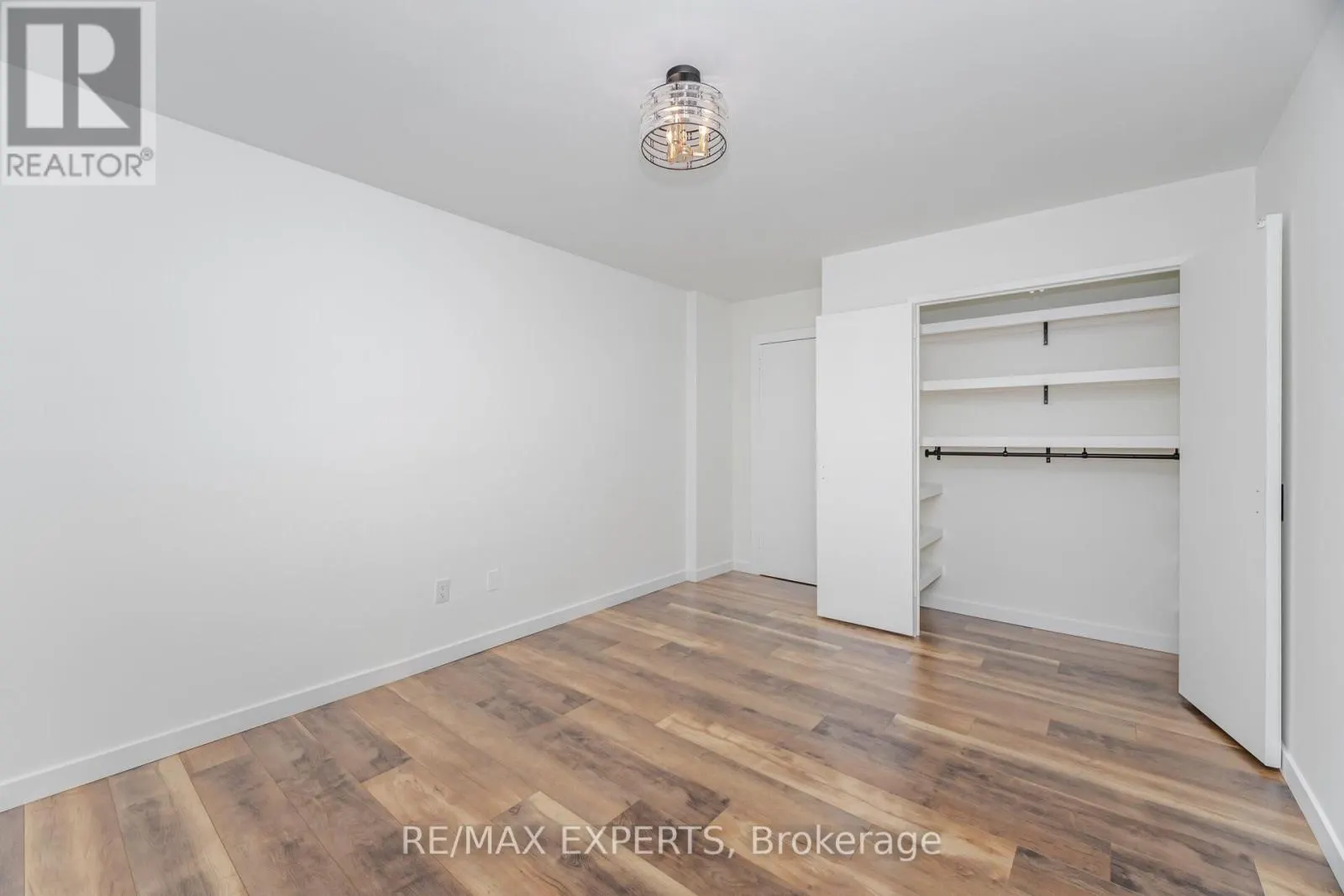 306 - 10 PARKWAY FOREST DRIVE