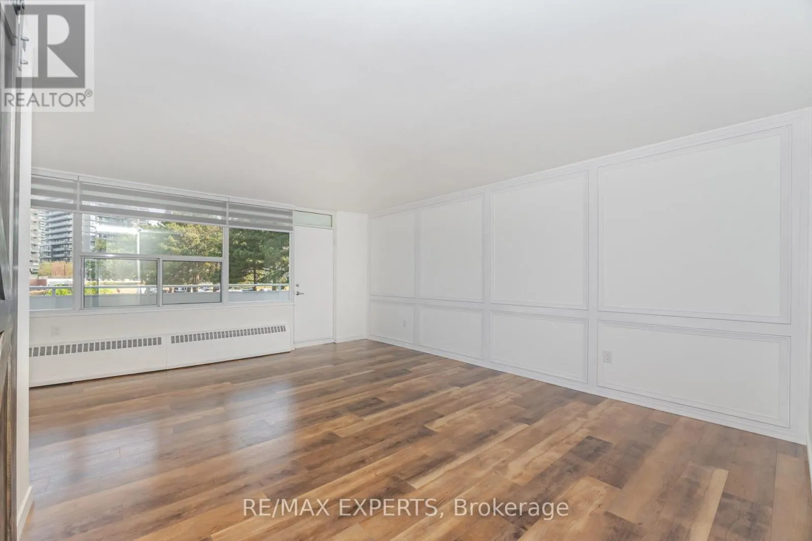 306 - 10 PARKWAY FOREST DRIVE