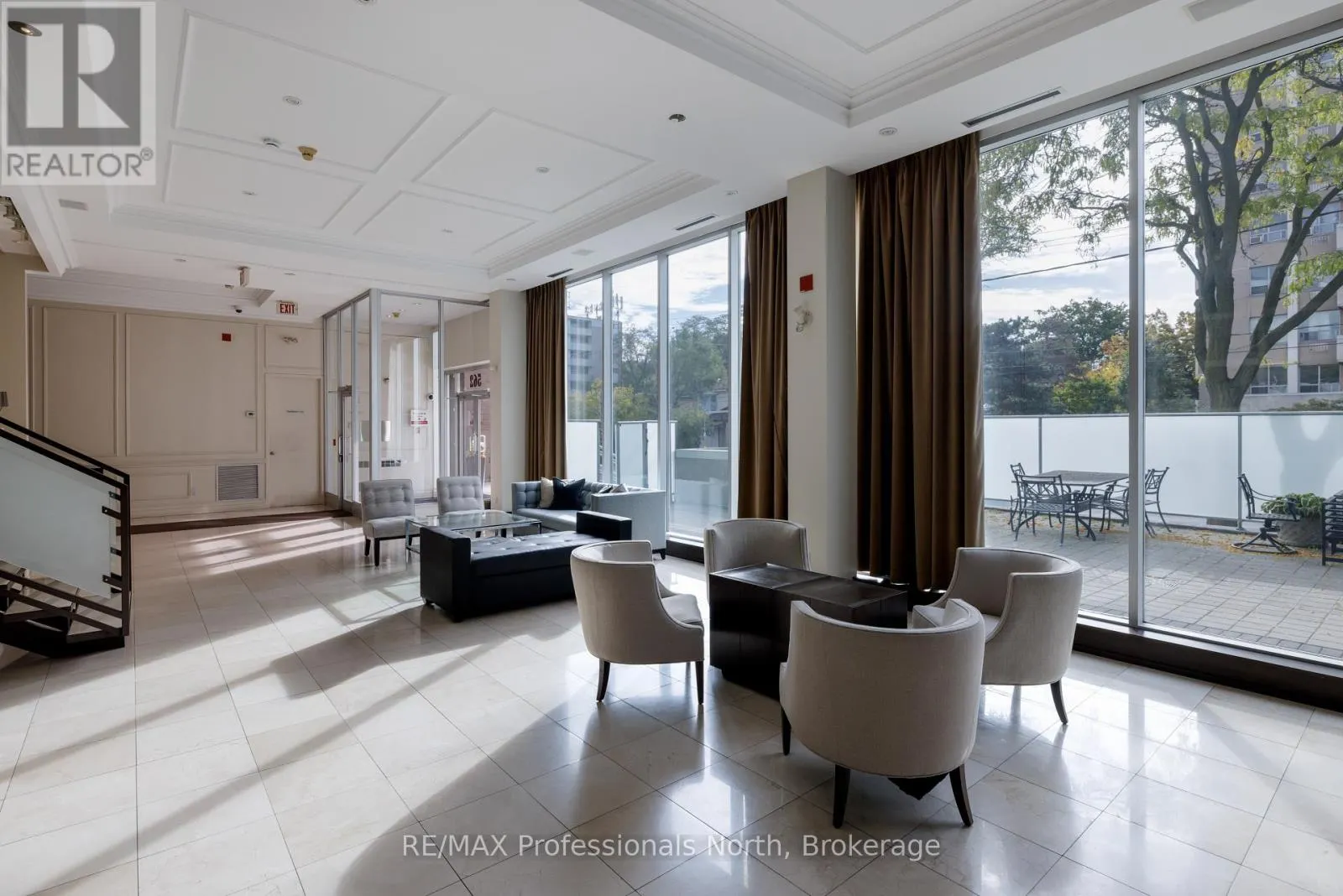 404 - 562 EGLINTON AVENUE E, #404