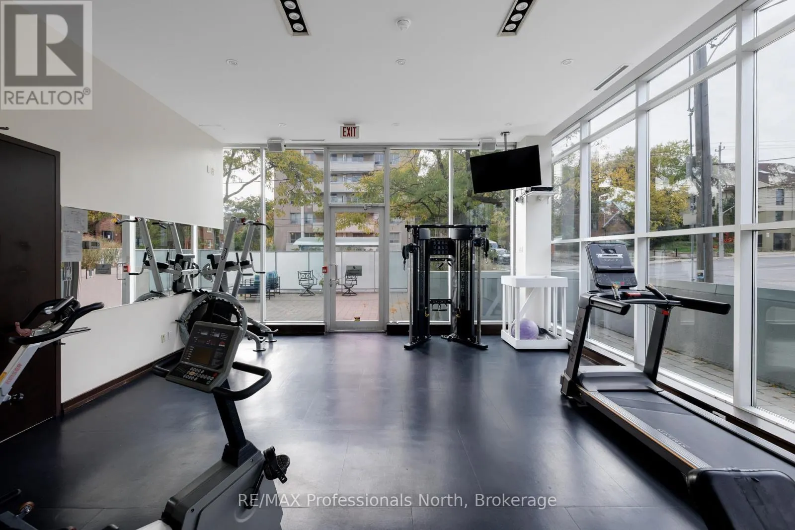 404 - 562 EGLINTON AVENUE E, #404