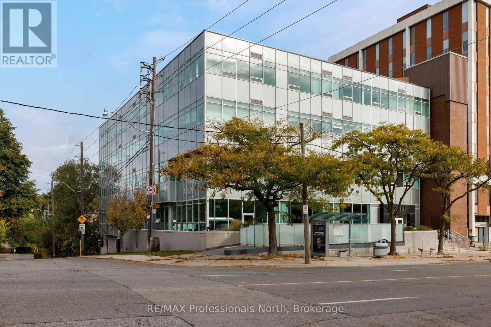404 - 562 EGLINTON AVENUE E, #404