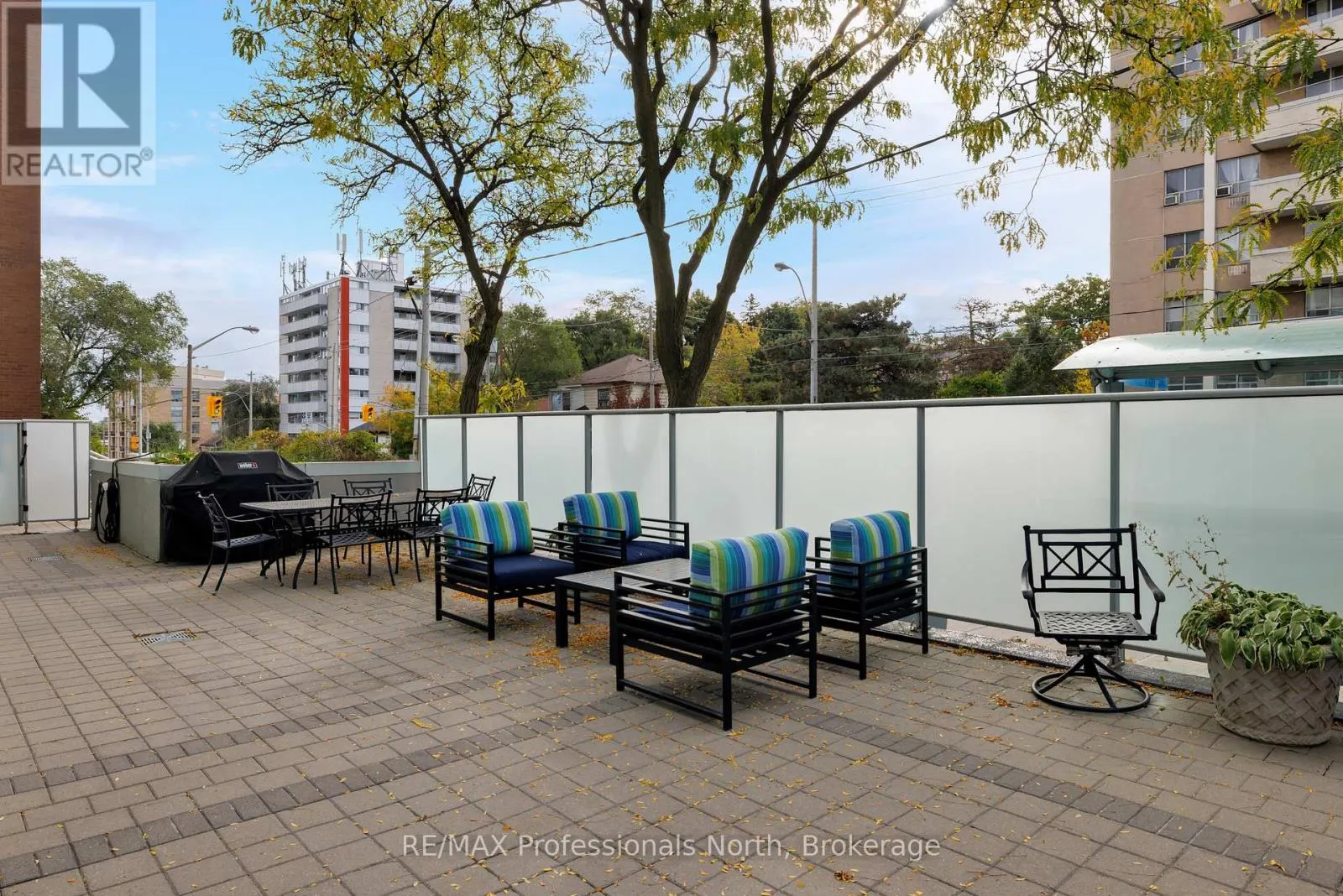 404 - 562 EGLINTON AVENUE E, #404
