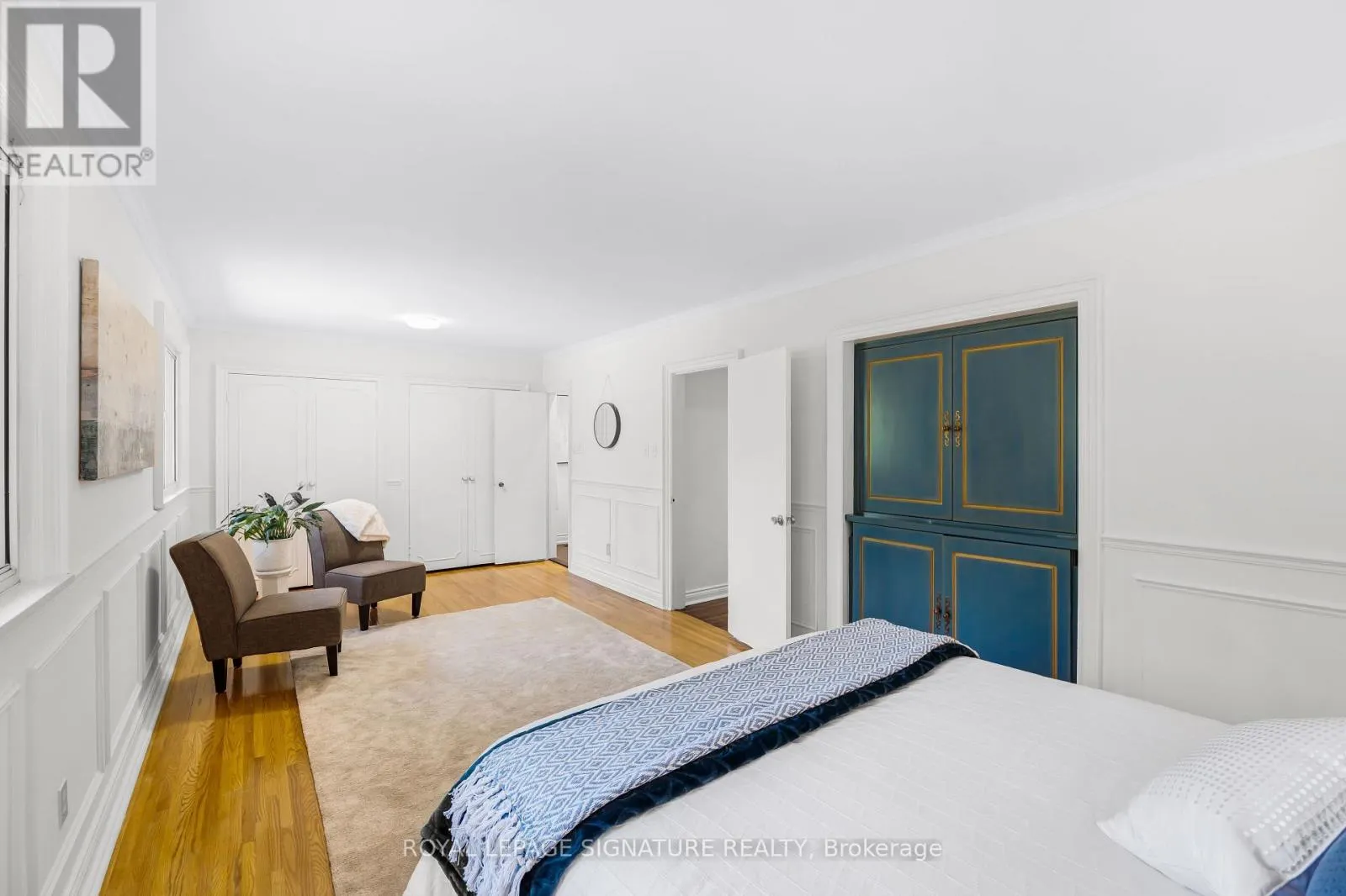 24 EALING DRIVE