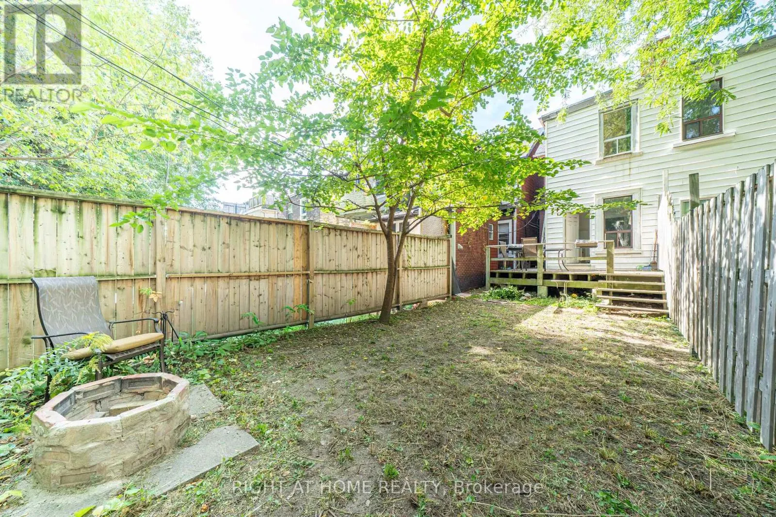 1057 BATHURST STREET