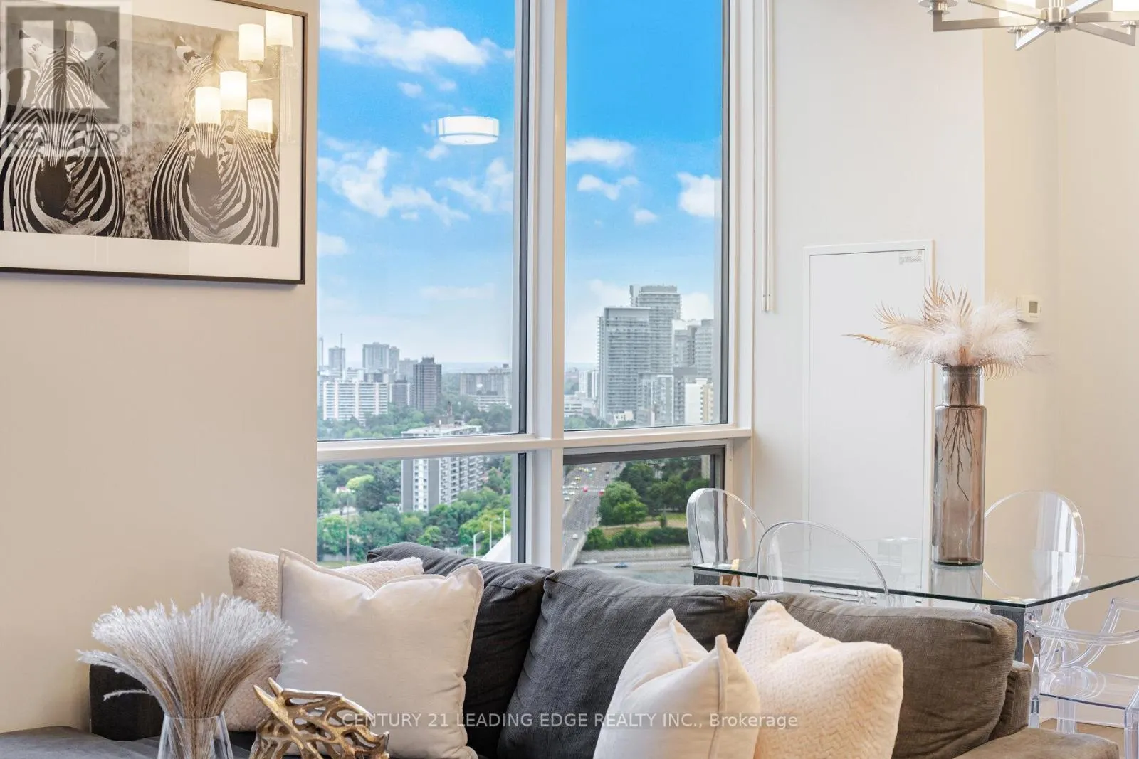 PH05 - 18 GRAYDON HALL DRIVE
