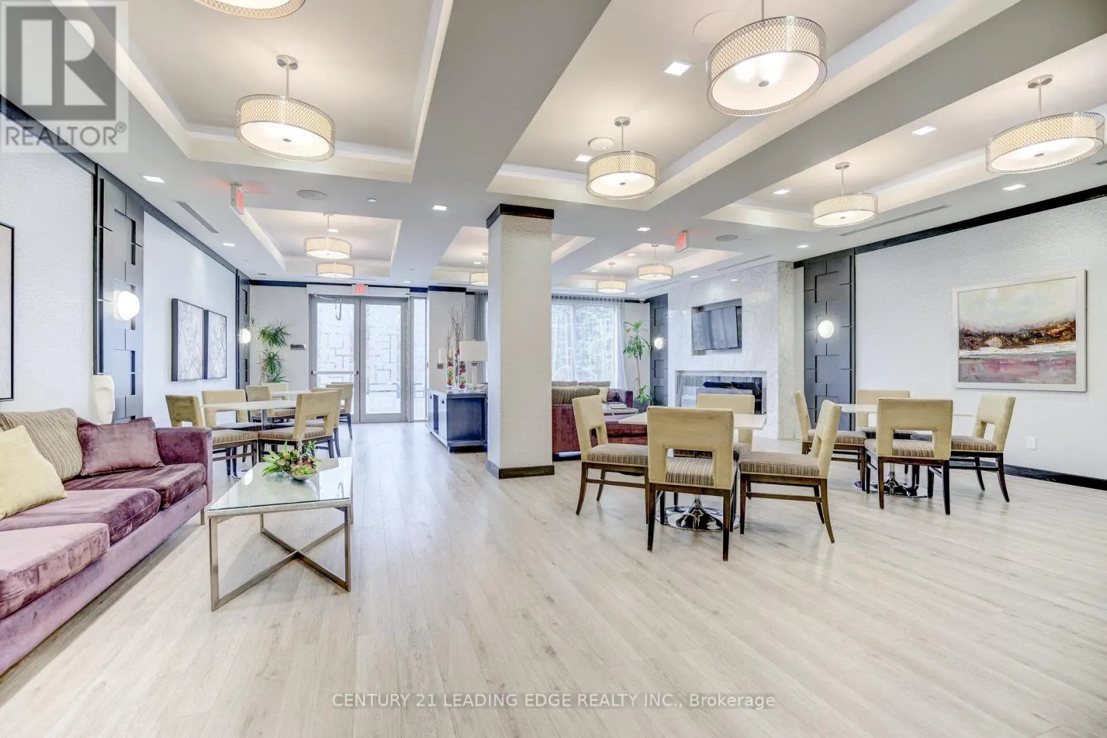 PH05 - 18 GRAYDON HALL DRIVE