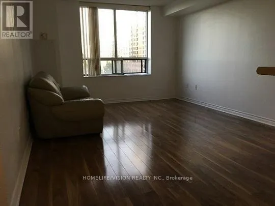 505 - 18 SOMMERSET WAY
