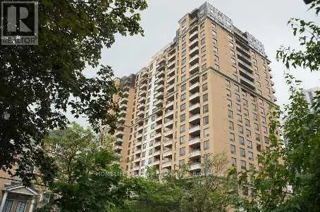 505 - 18 SOMMERSET WAY