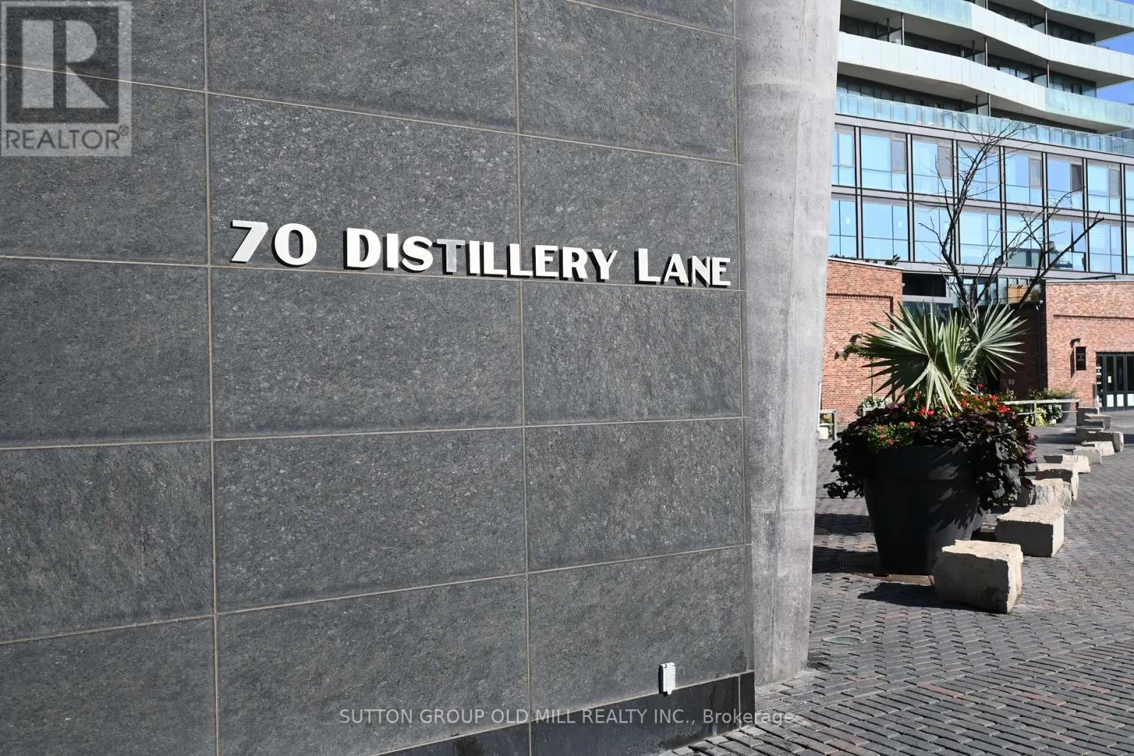 3503 - 70 DISTILLERY LANE