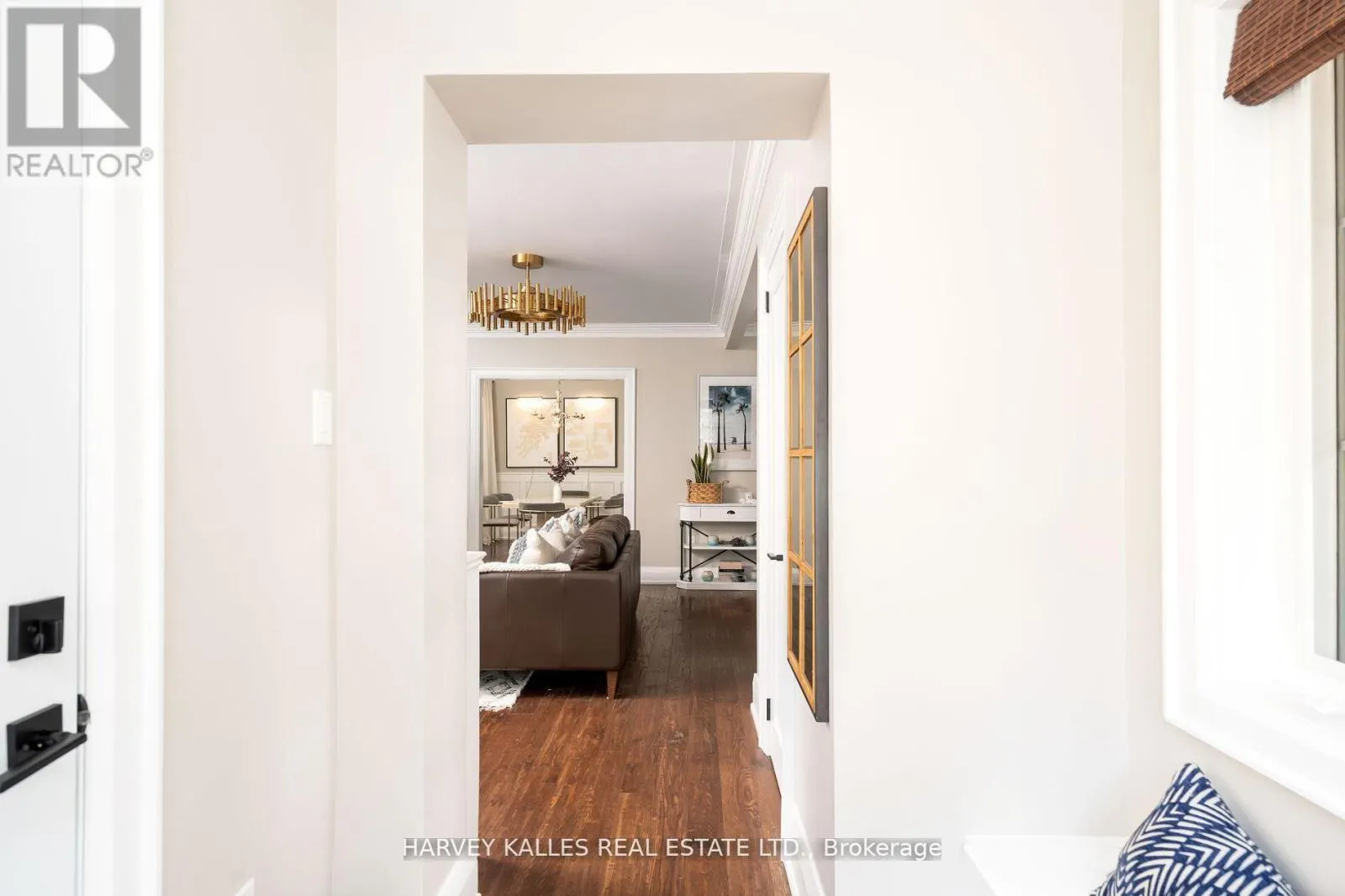 39 STANDISH AVENUE