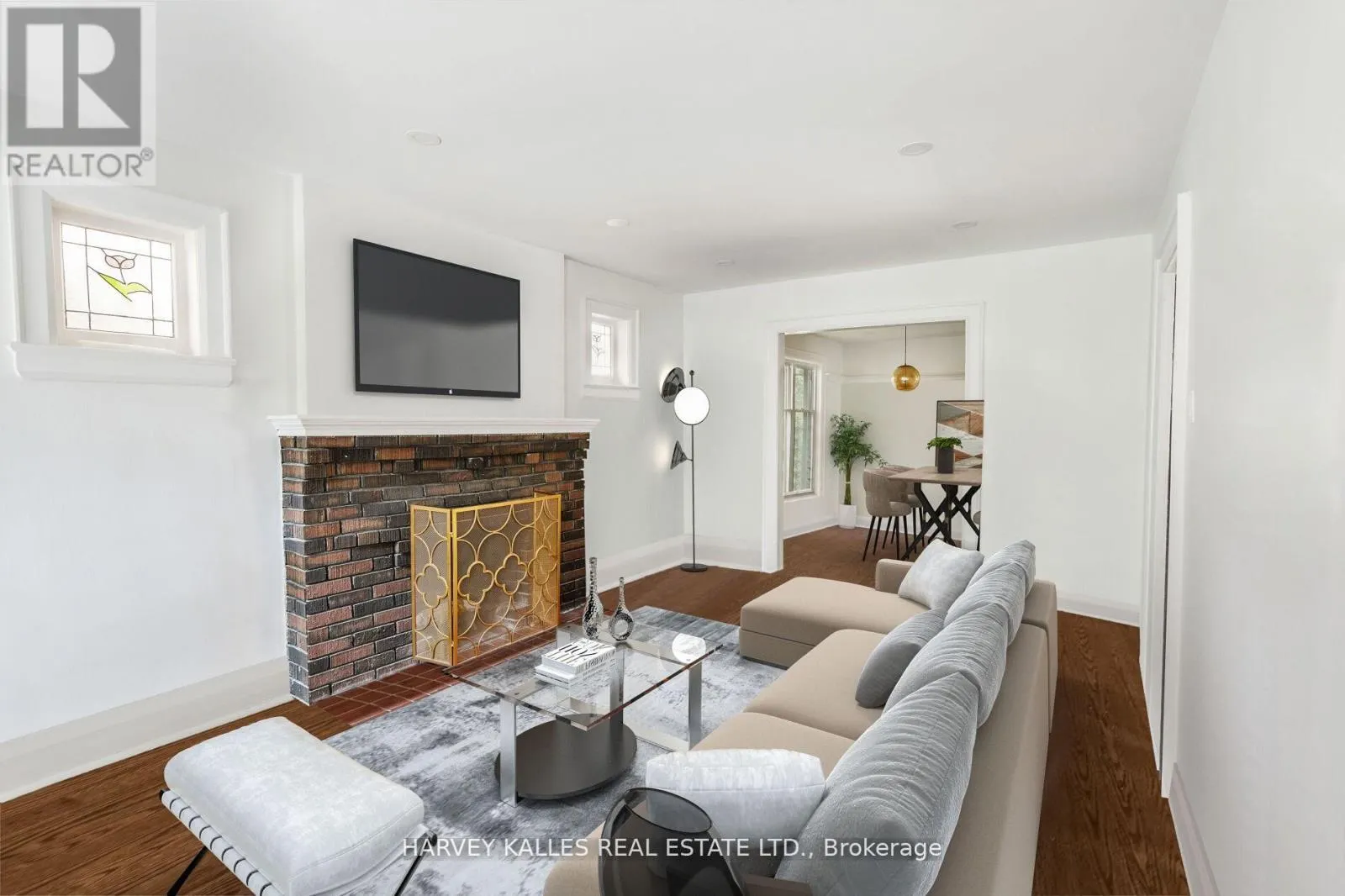 39 STANDISH AVENUE