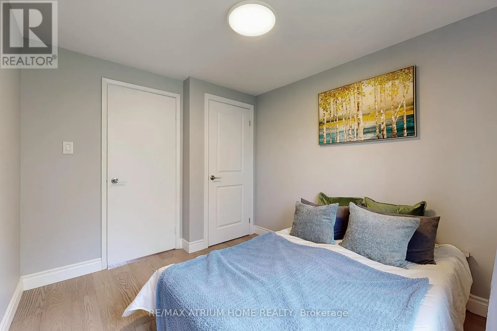 10 TOWNSEND ROAD