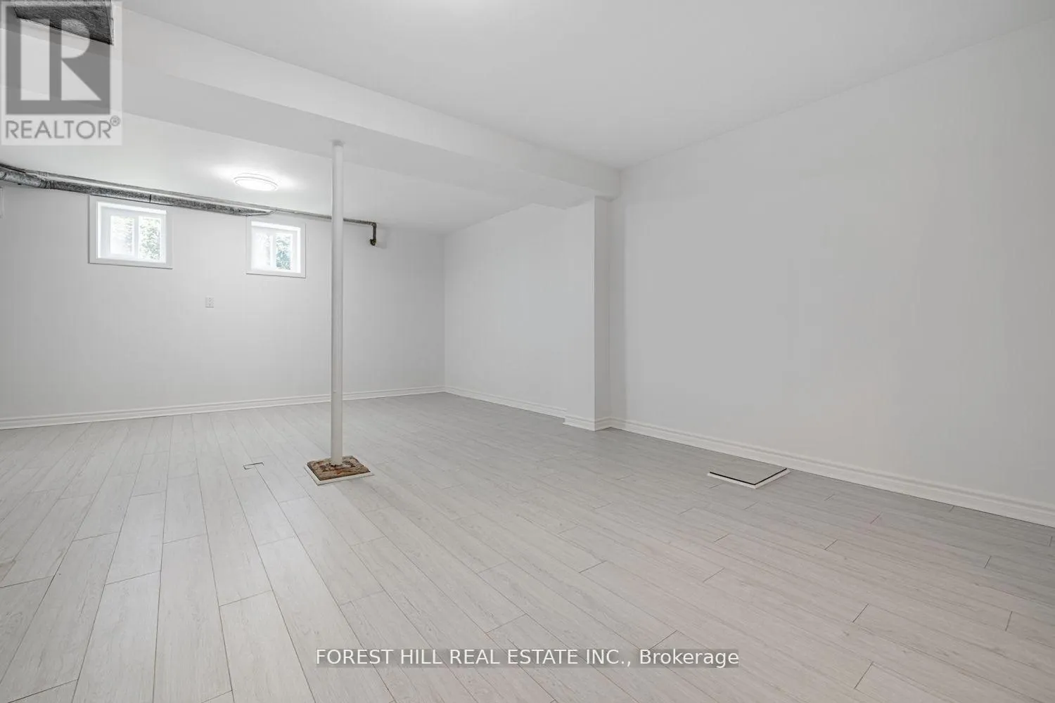 10 COURTWOOD PLACE