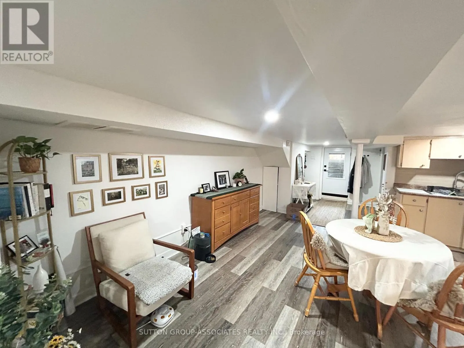 LOWER LEVEL - 21 DELAWARE AVENUE