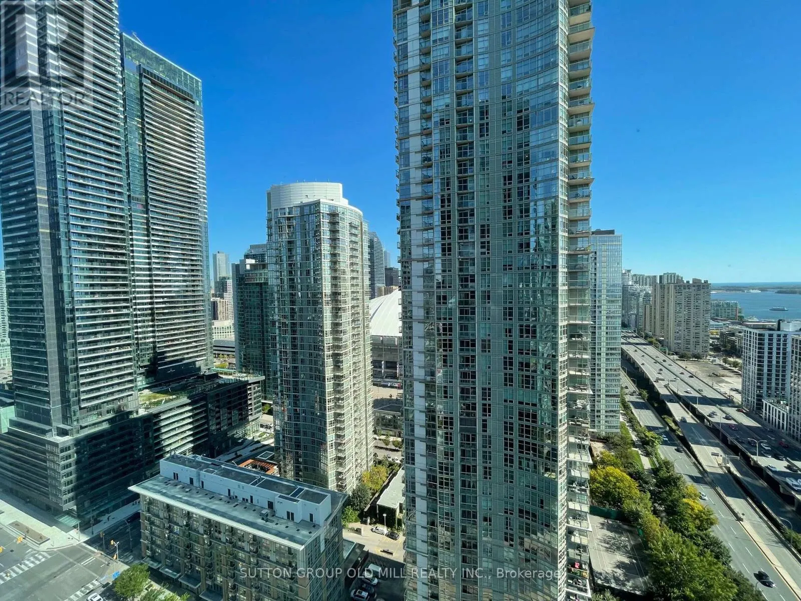 3610 - 11 BRUNEL COURT