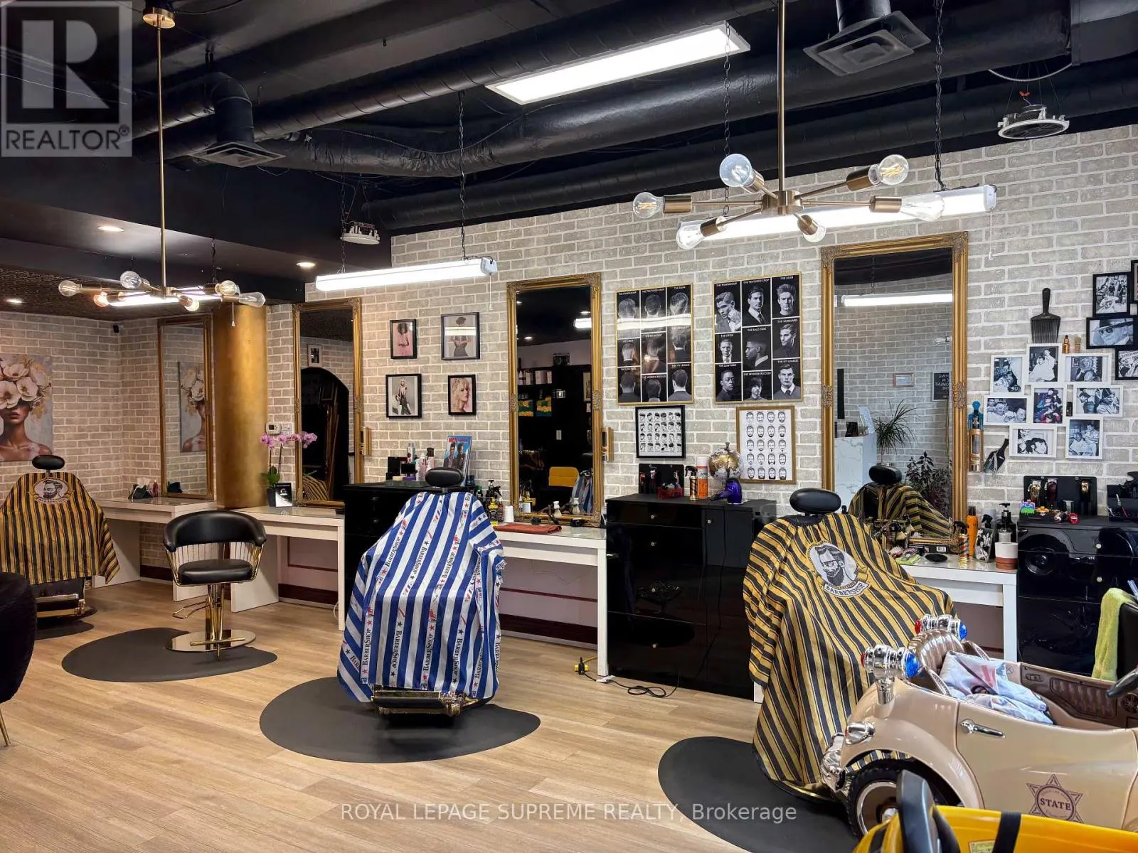 2721 YONGE STREET