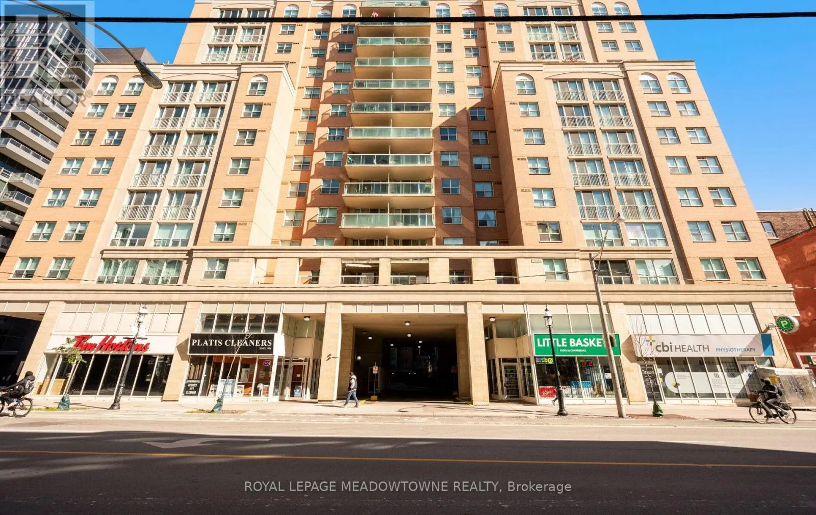 156 - 313 RICHMOND STREET E