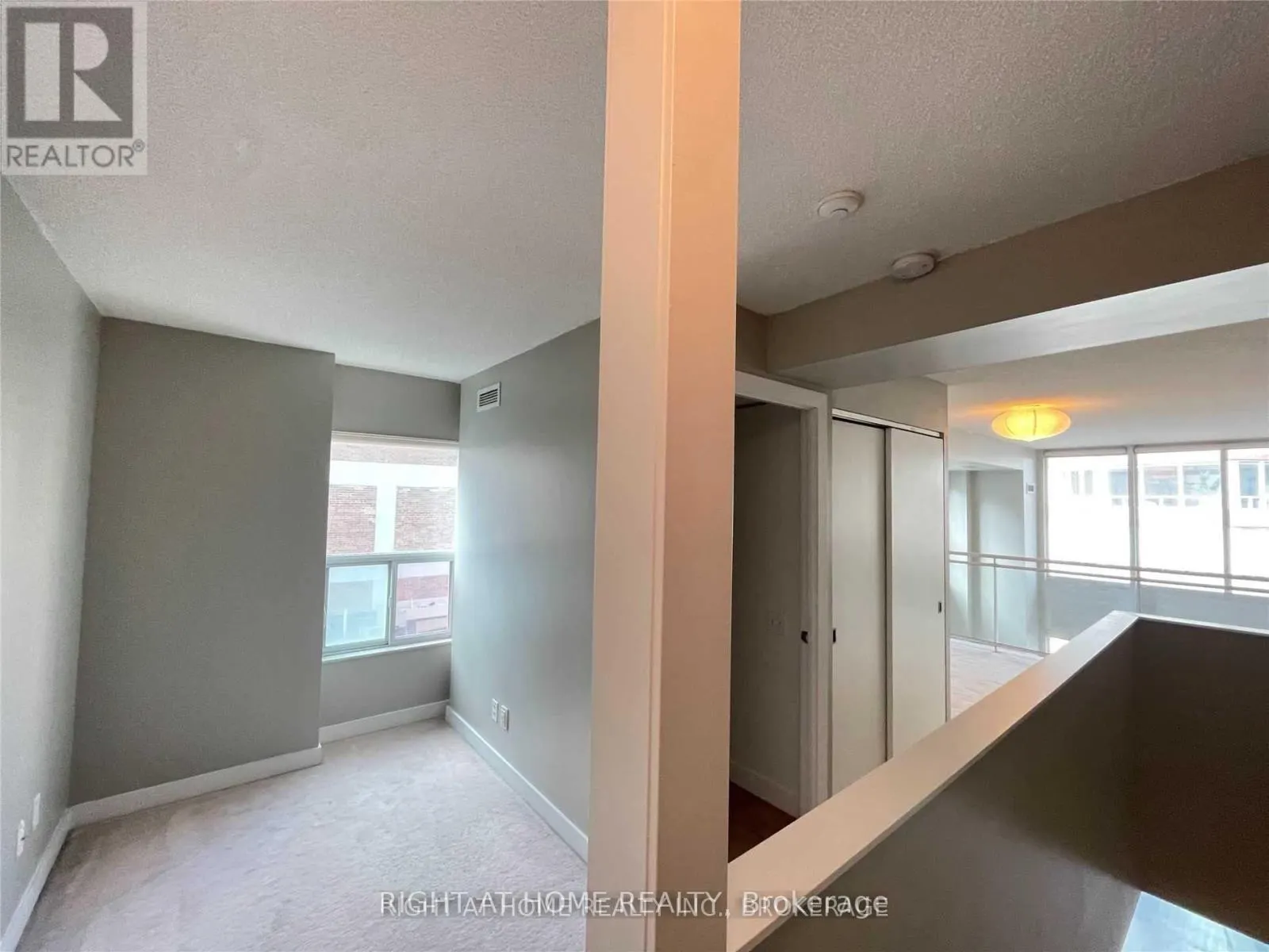 501 - 77 LOMBARD STREET