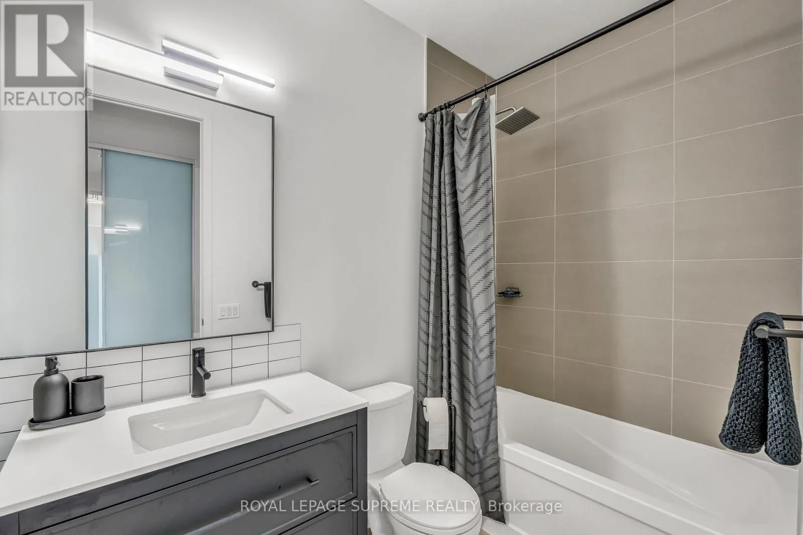 604 - 111 ST CLAIR AVENUE W