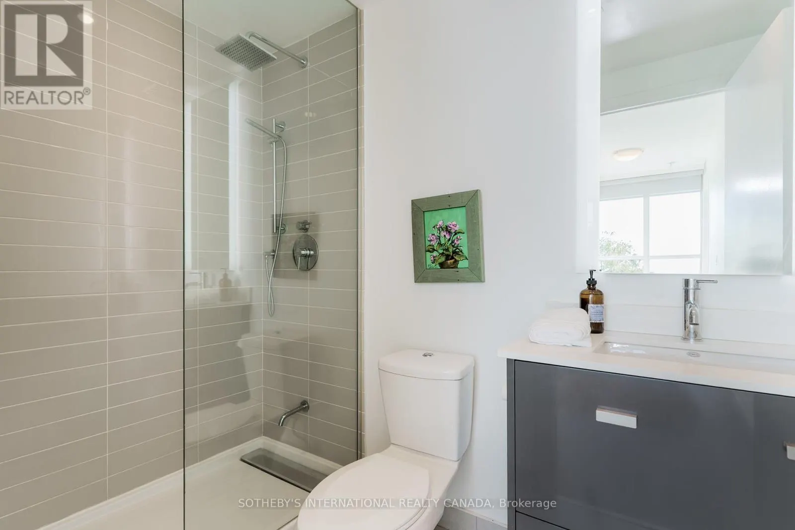 707 - 835 ST. CLAIR AVENUE W