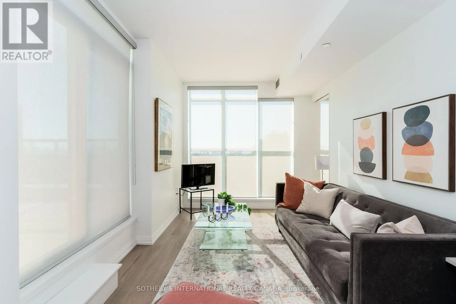 707 - 835 ST. CLAIR AVENUE W