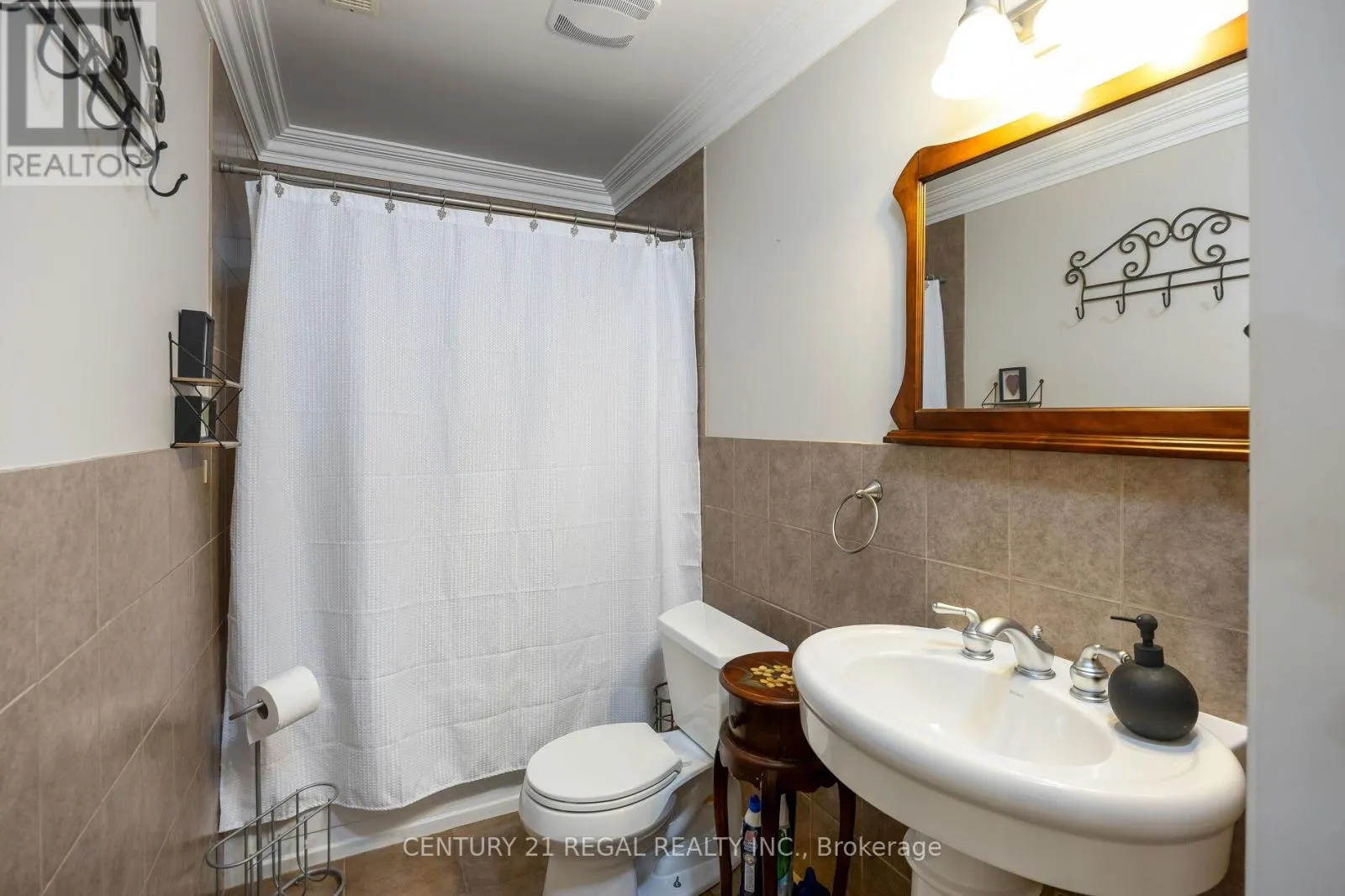 127 SULTANA AVENUE