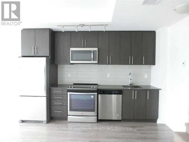 51 - 780 SHEPPARD AVENUE E