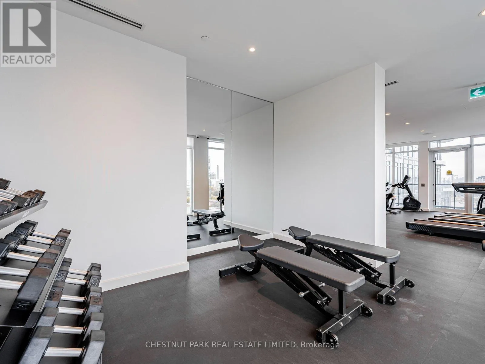 503 - 280 DUNDAS STREET W