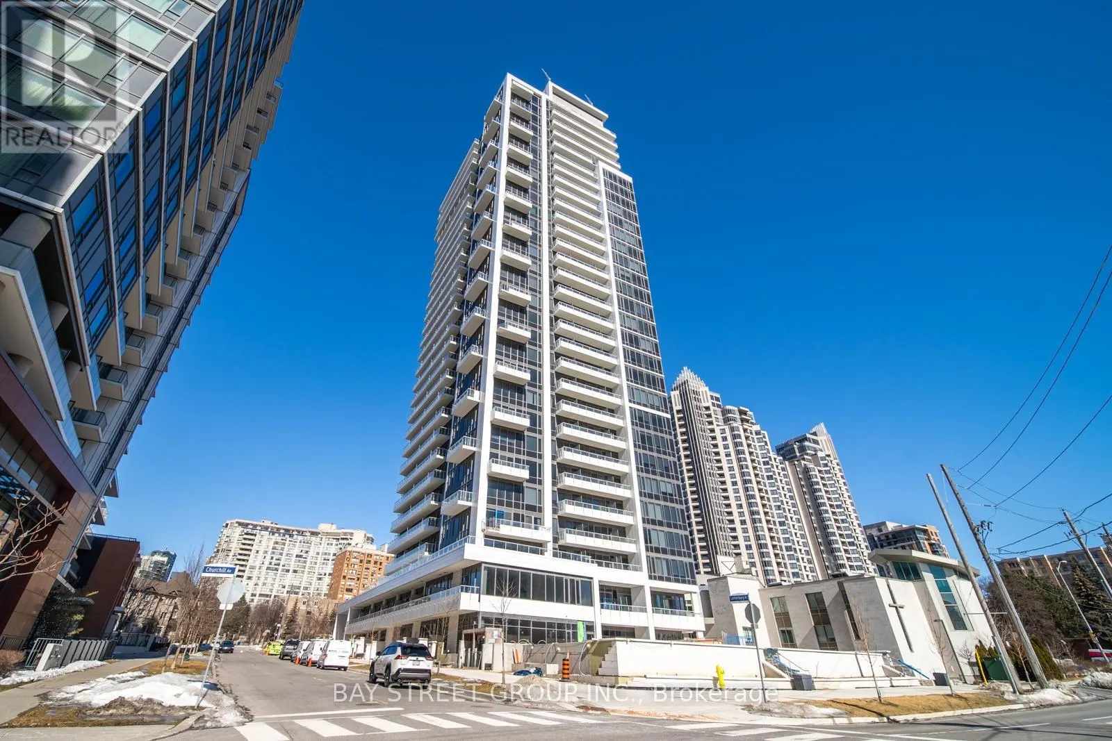 812 - 75 CANTERBURY PLACE
