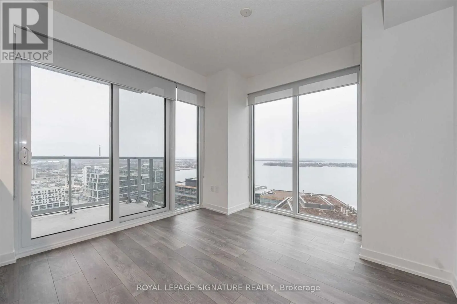 2303 - 15 LOWER JARVIS STREET