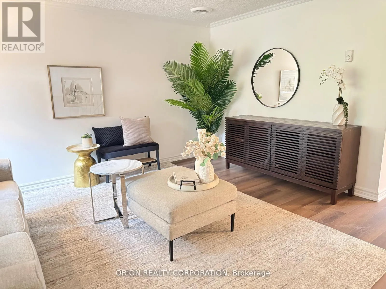 20 ANTIBES DRIVE