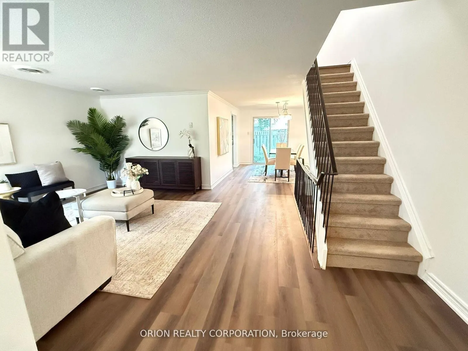 20 ANTIBES DRIVE