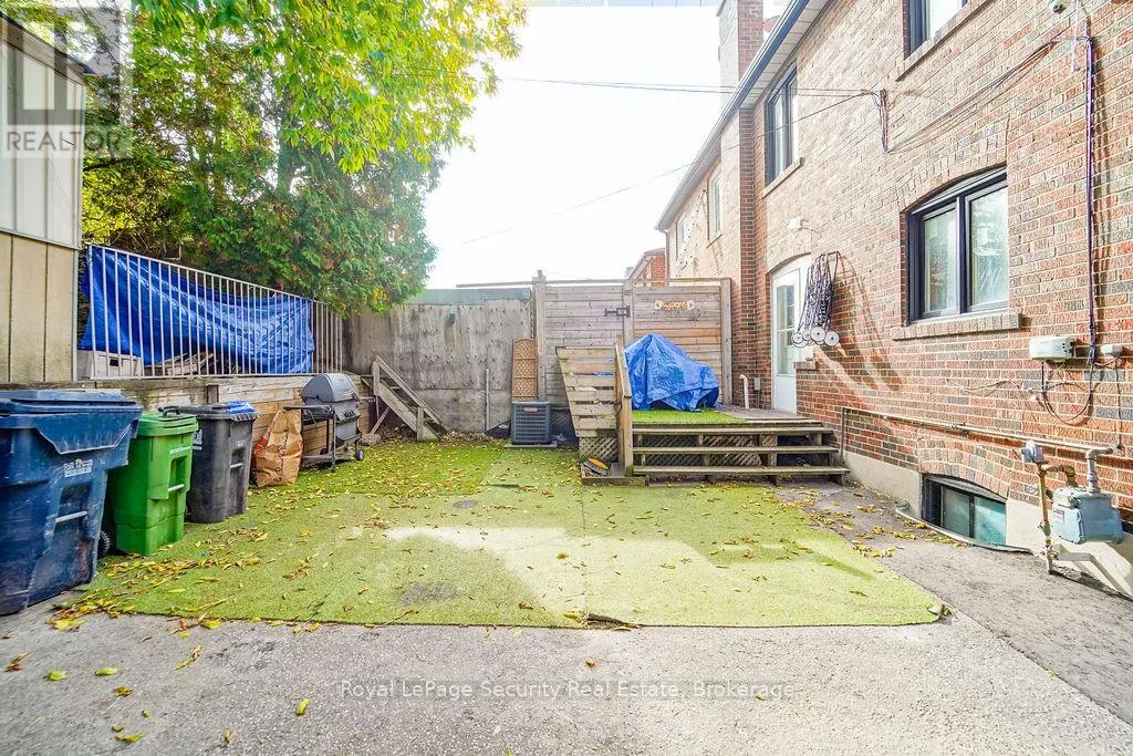 2169 DUFFERIN STREET