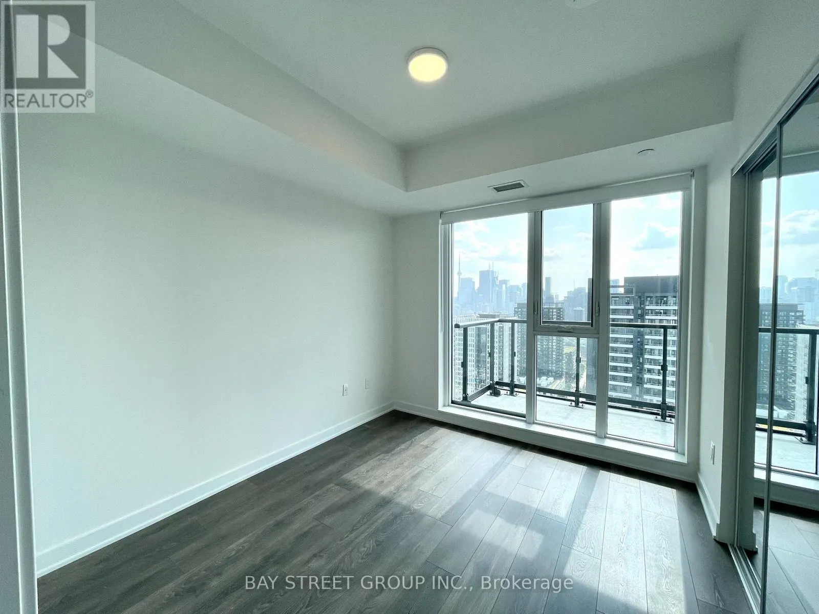 2905 - 130 RIVER STREET
