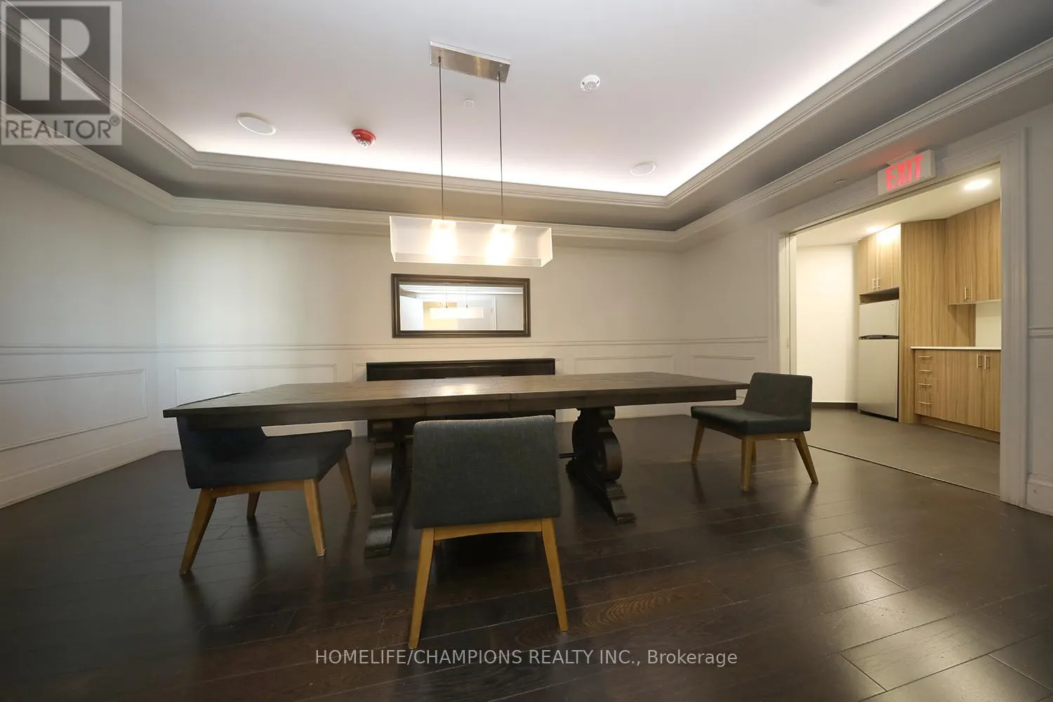 TH10 - 20 BRUYERES MEWS