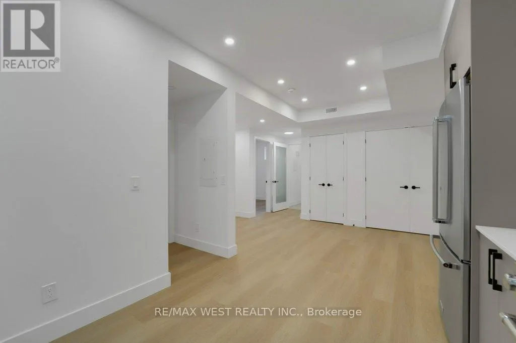 D - 661 WINONA DRIVE