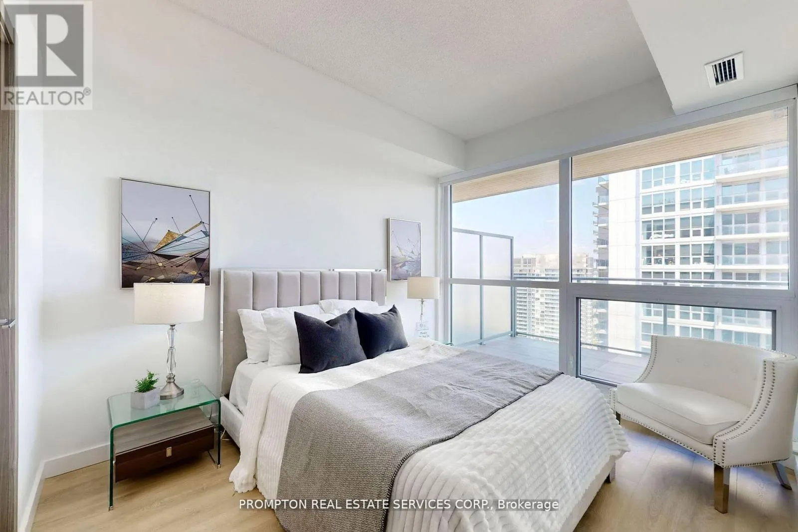 3101 - 27 MCMAHON DRIVE