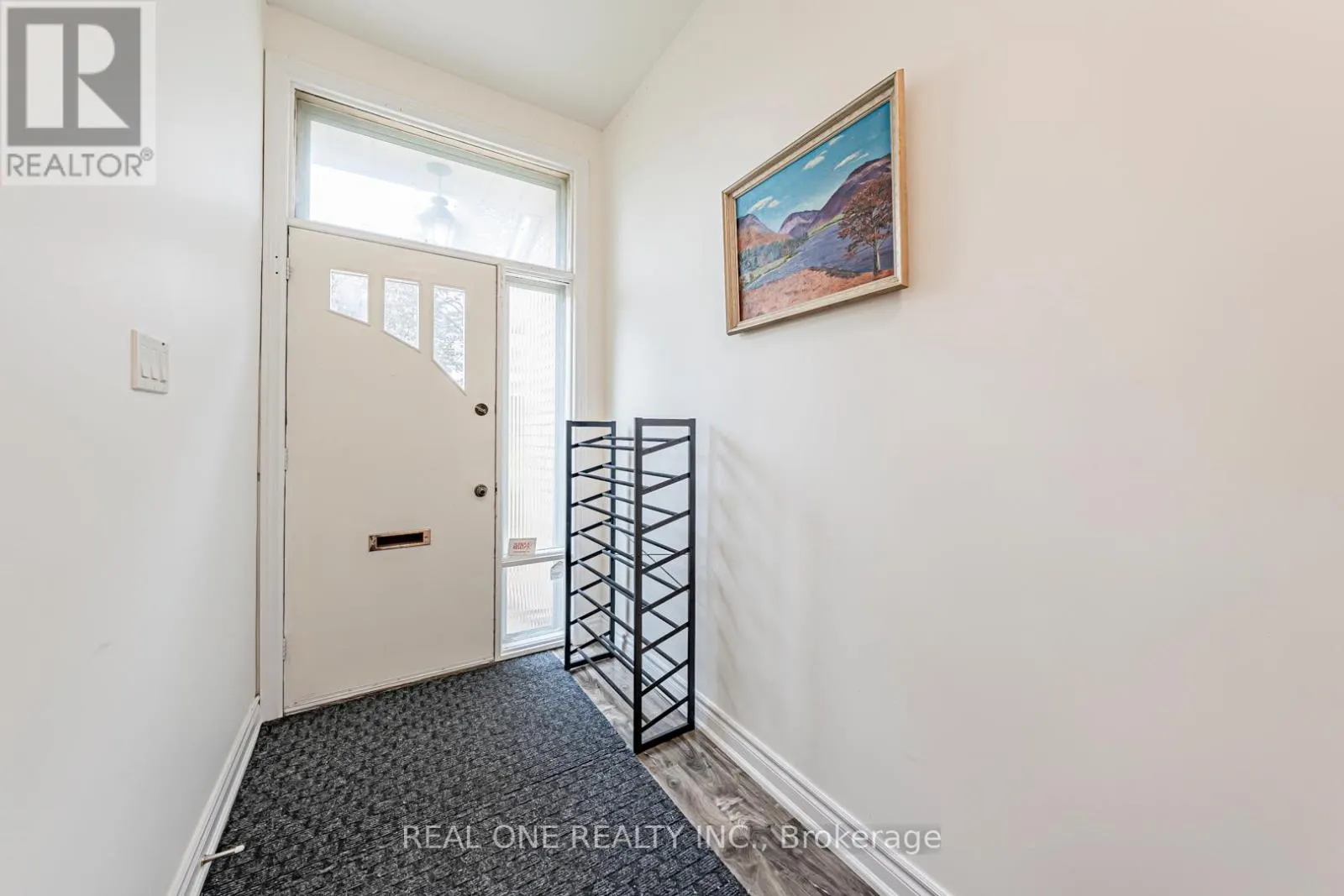 60 PAPERBIRCH DRIVE