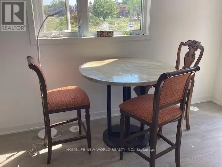ROOM 1 - 72 HOOYO TERRACE